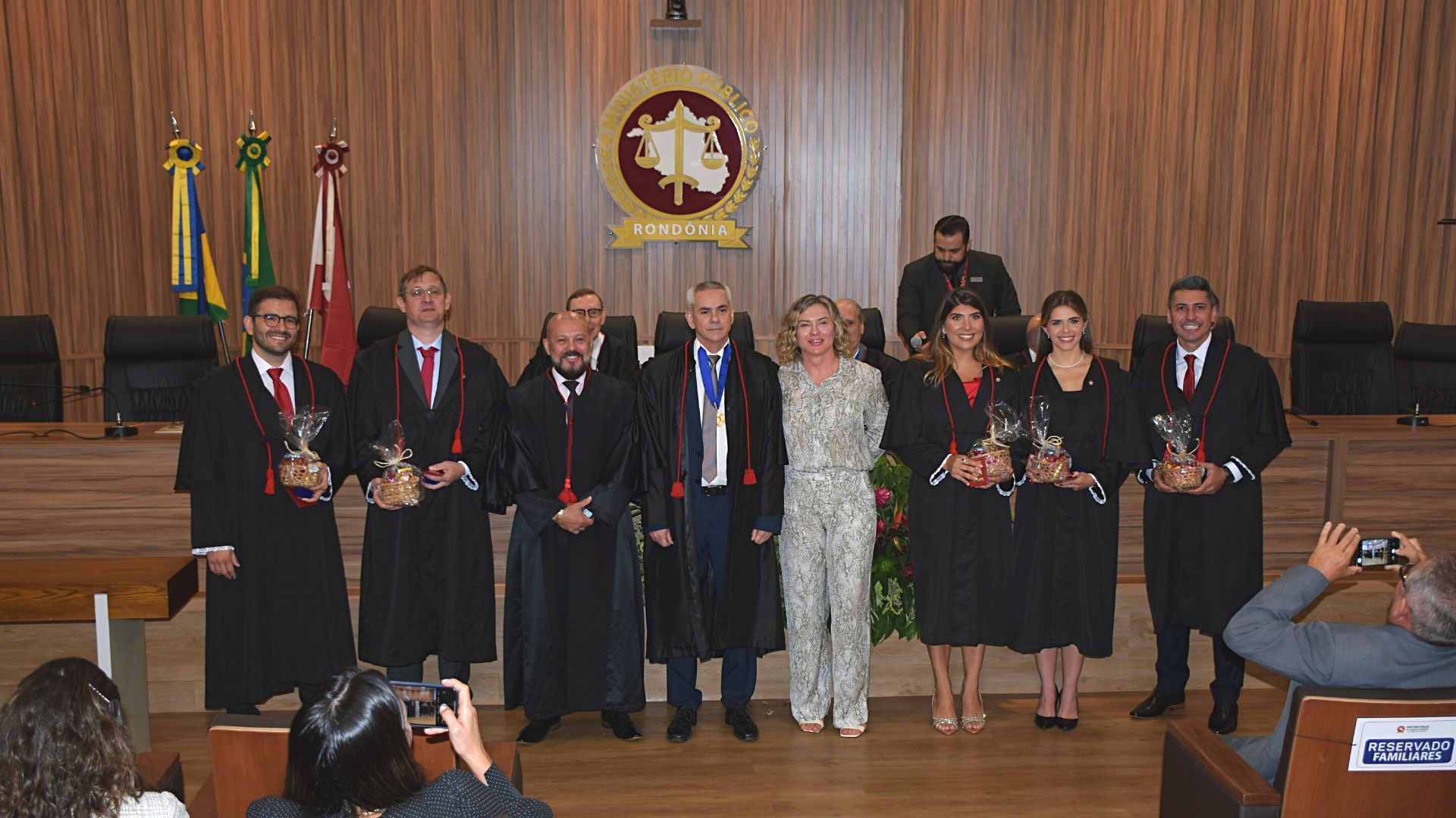 PGE prestigia cerimônia de posse de Promotores de Justiça Substitutos do MP-RO