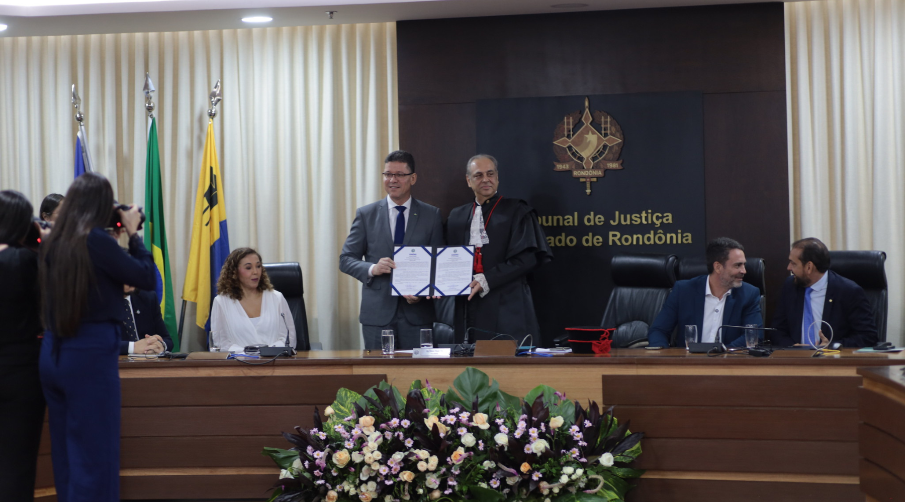 PGE-RO prestigia solenidade que oficializa transmissão interina do Governo ao Presidente do TJRO