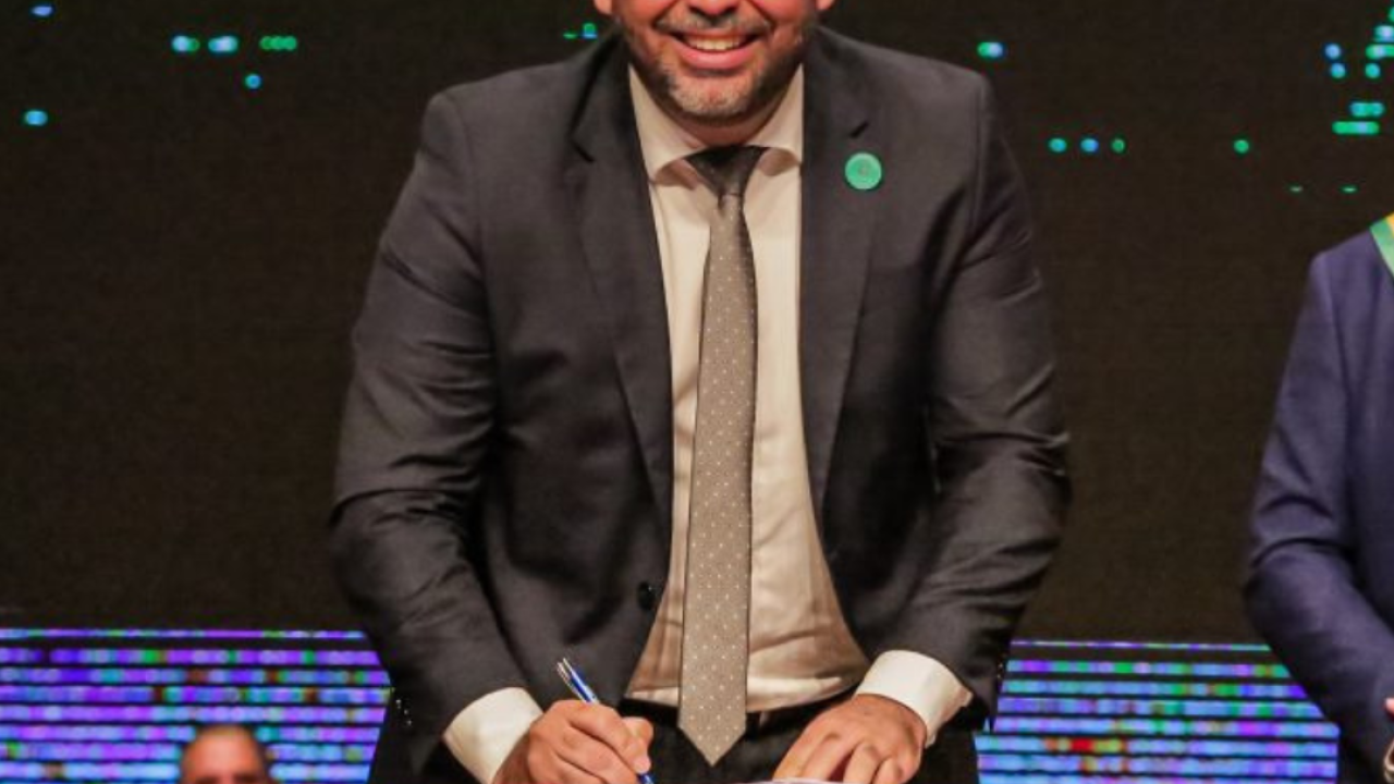 Geanny Márcia Barbosa: mais de 30 anos dedicados à PGE.