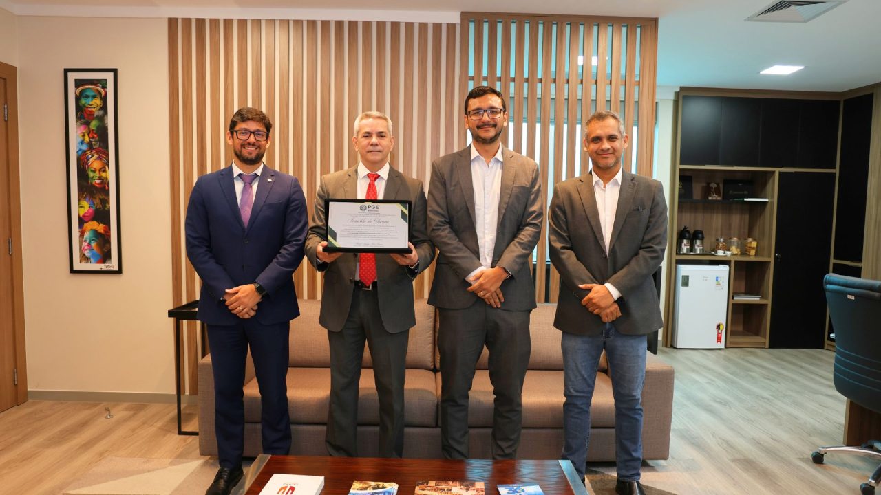 PGE presta homenagem ao Procurador-Geral de Justiça de Rondônia