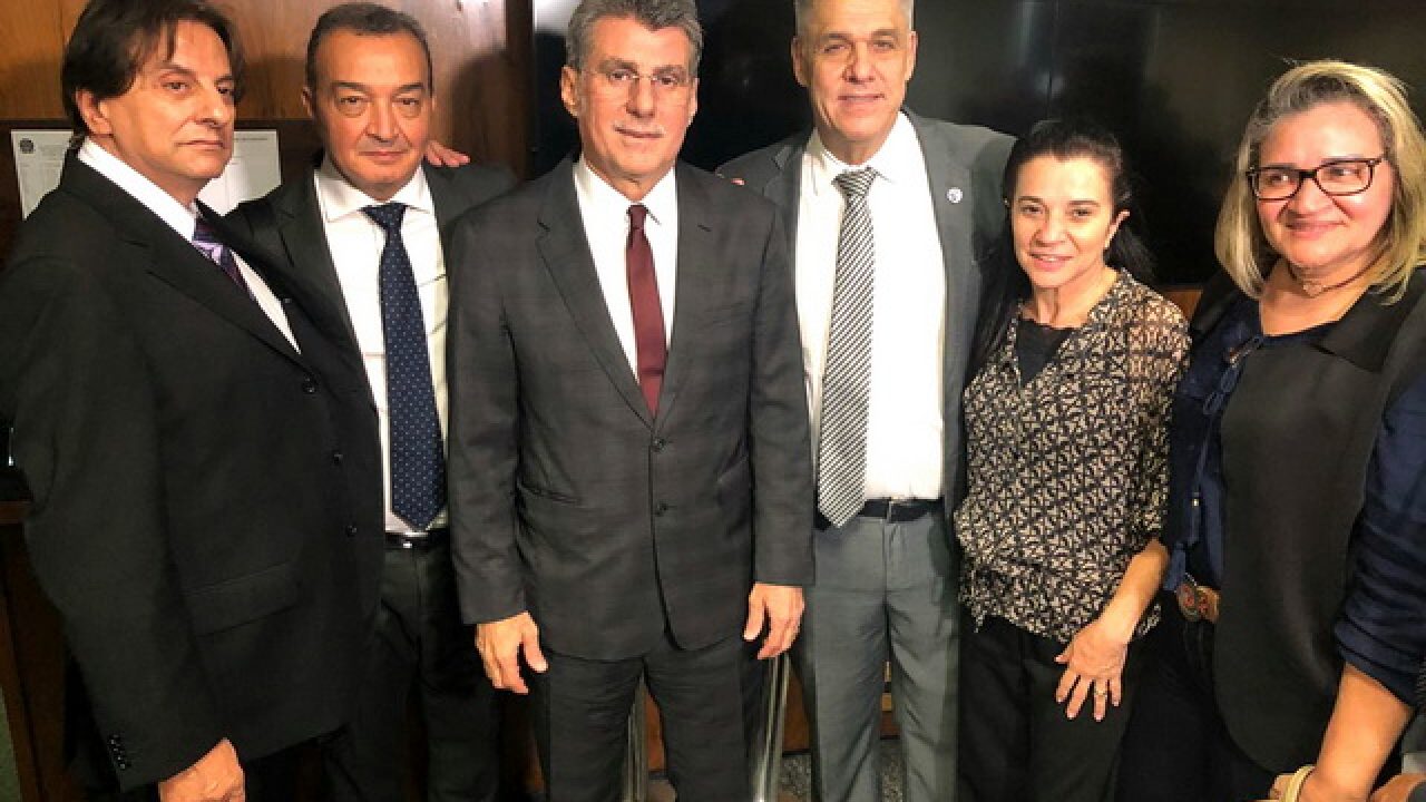 Comissão mista aprova relatório para a transposição de servidores de ex-territórios
