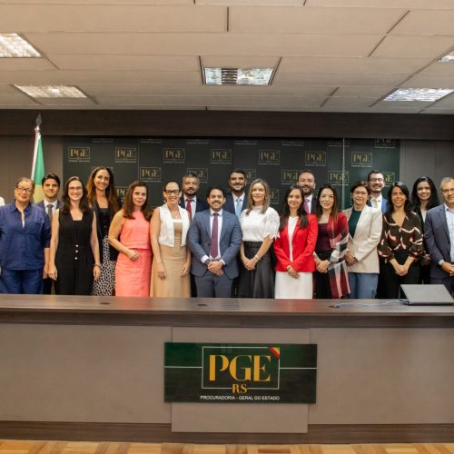 PGE-RO discute novos desafios da Lei de Licitações em encontro nacional.