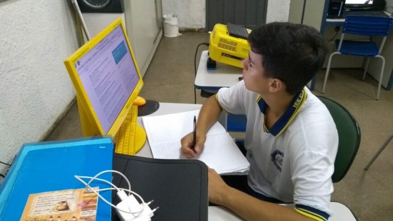 Com base em pedido de Suspensão de Segurança da PGE, STJ permite a continuidade de Pregão Eletrônico para fornecer materiais de informática para a Seduc
