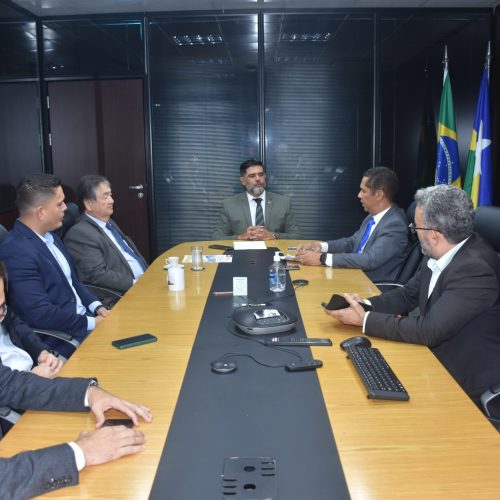 PGE/RO e SEFIN fortalecem colaboração interinstitucional em reunião de alinhamento