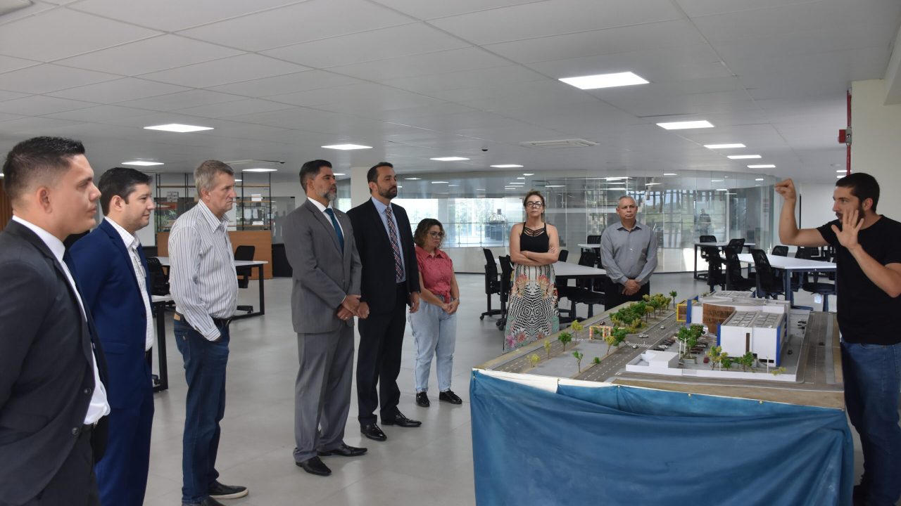 Visita da PGE à Faculdade Católica reforça compromisso com a Educação em Rondônia