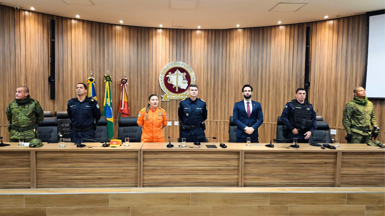 PGE participa da solenidade de passagem de comando do Batalhão de Polícia de Fronteiras e Divisas.
