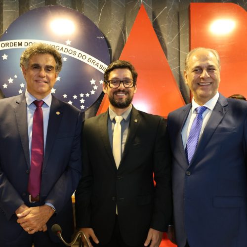 PGE-RO participa de Sessão da OAB em homenagem ao Ministro do Tribunal Superior do Trabalho.