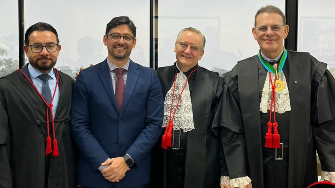 PGE-RO prestigia posse de novo desembargador do TJRO