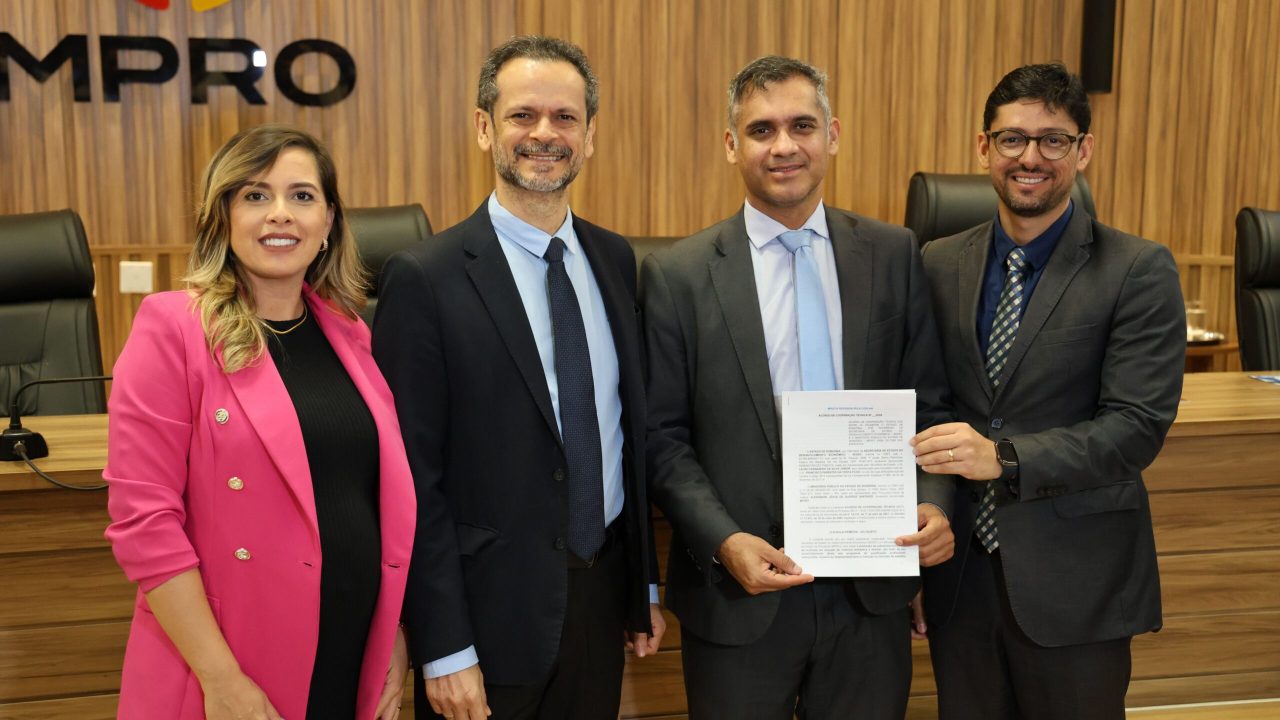 PGE-RO fortalece rede de proteção à mulher em roda de conversa no MPRO