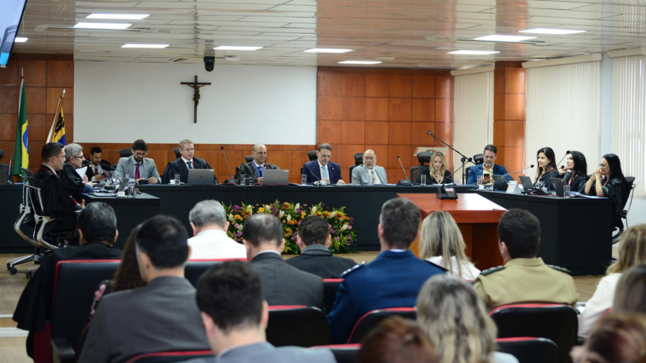 Homenagem institucional valoriza trajetória e fortalece a atuação conjunta no sistema de justiça