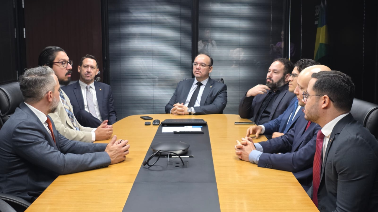 PGE-RO recebe representantes da Defensoria Pública de Rondônia e Minas Gerais para troca de experiências sobre judicialização da saúde