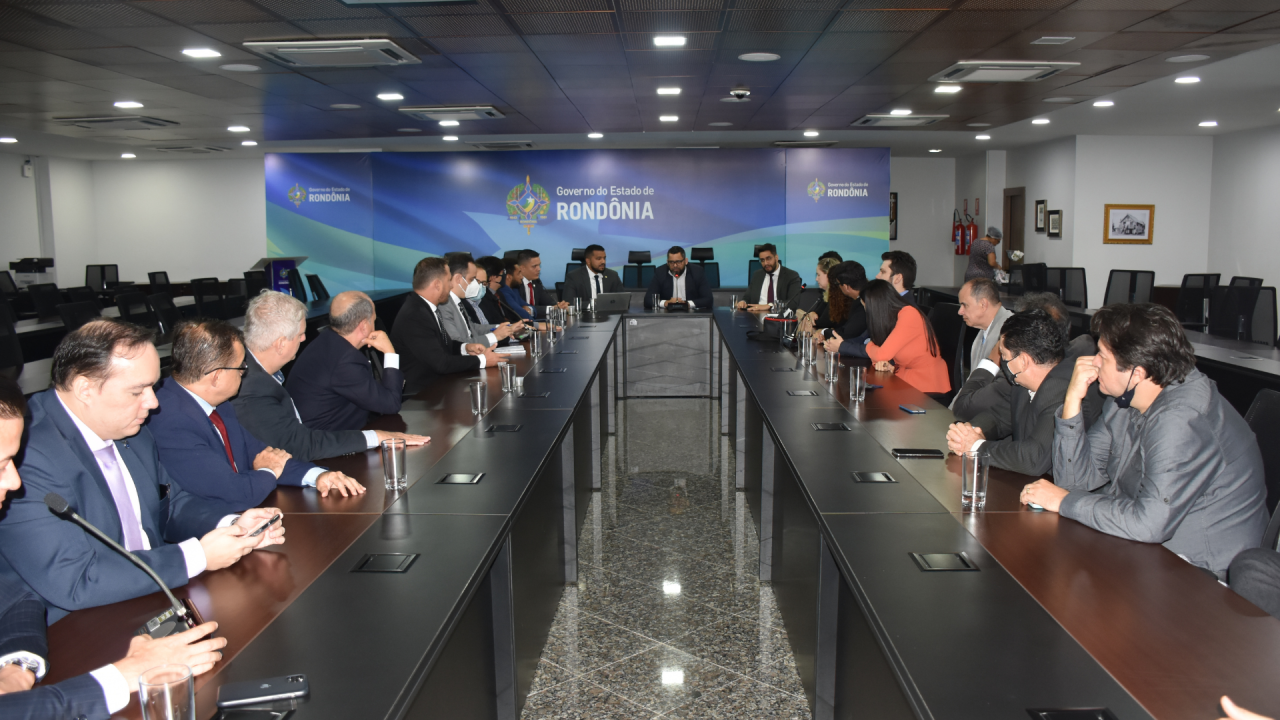 Procuradoria-Geral do Estado realiza reunião institucional