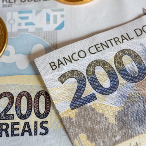 Vitória da PGE garante economia e preserva recursos para a população.