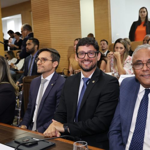 PGE/RO marca presença na posse da nova Mesa Diretora da ALE/RO para o biênio 2025/2026
