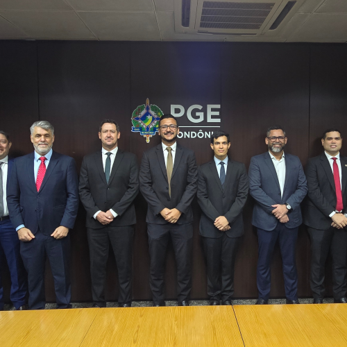 Novo Procurador do Estado de Rondônia assume cargo em solenidade.