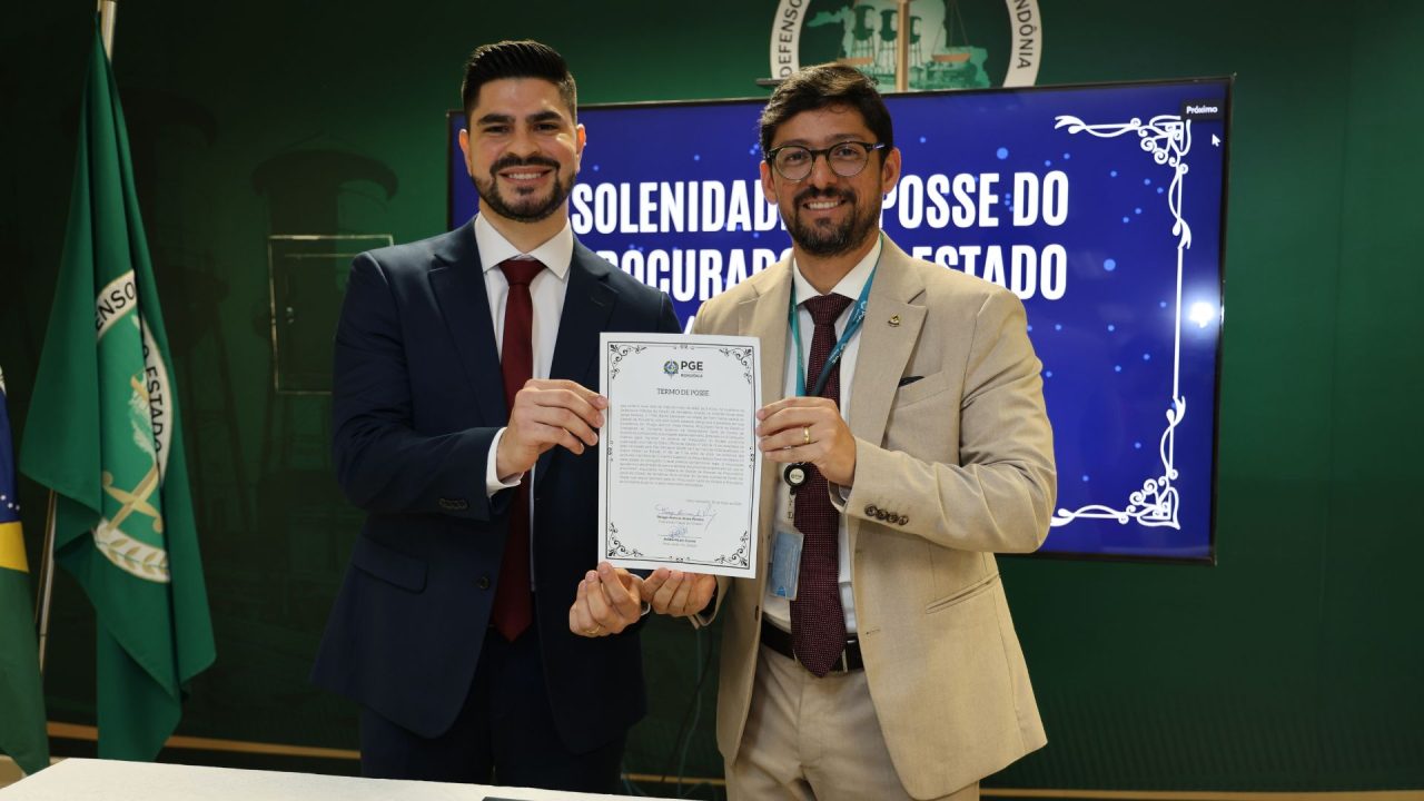 Novo Procurador do Estado toma posse na PGE/RO em solenidade oficial