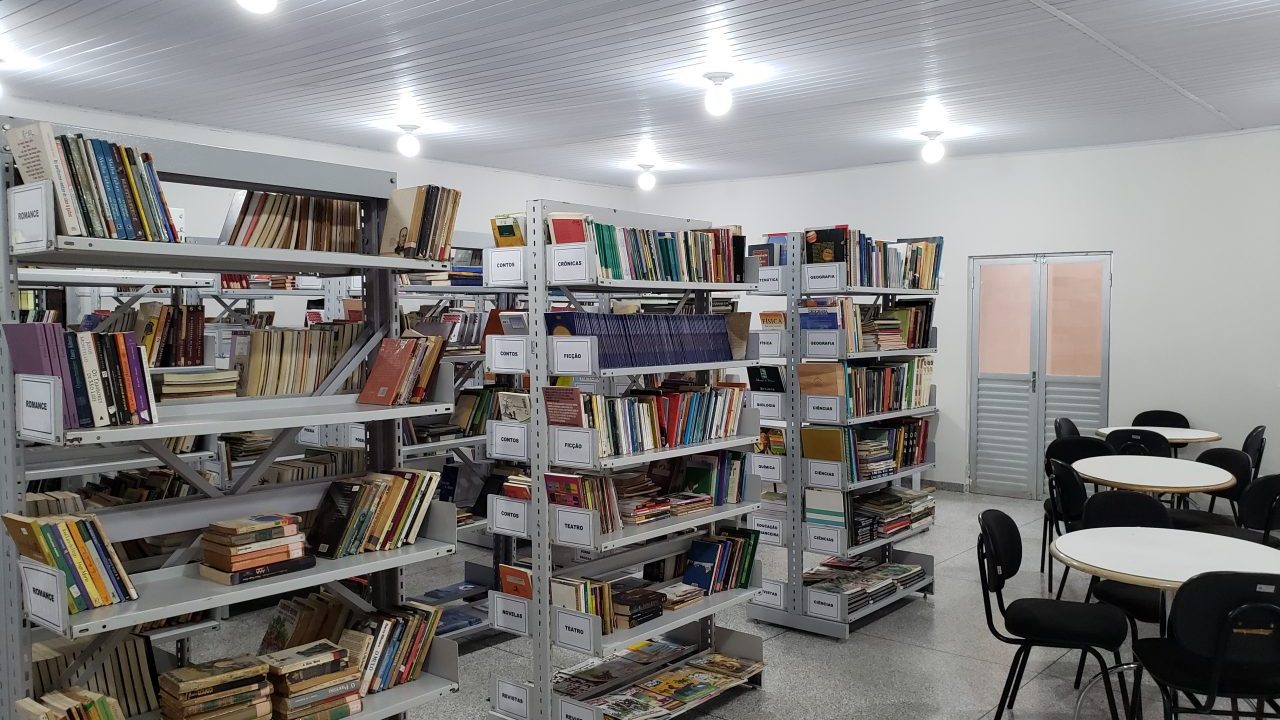No Dia Nacional do Livro, servidores da PGE relembram obras produzidas e dão dicas de leitura