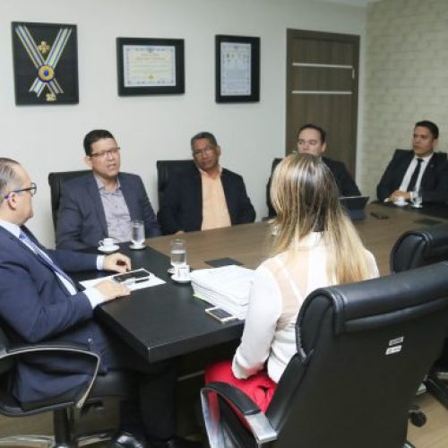 Governo monta comissão para analisar situação da empresa que presta serviço no transporte escolar de Porto Velho