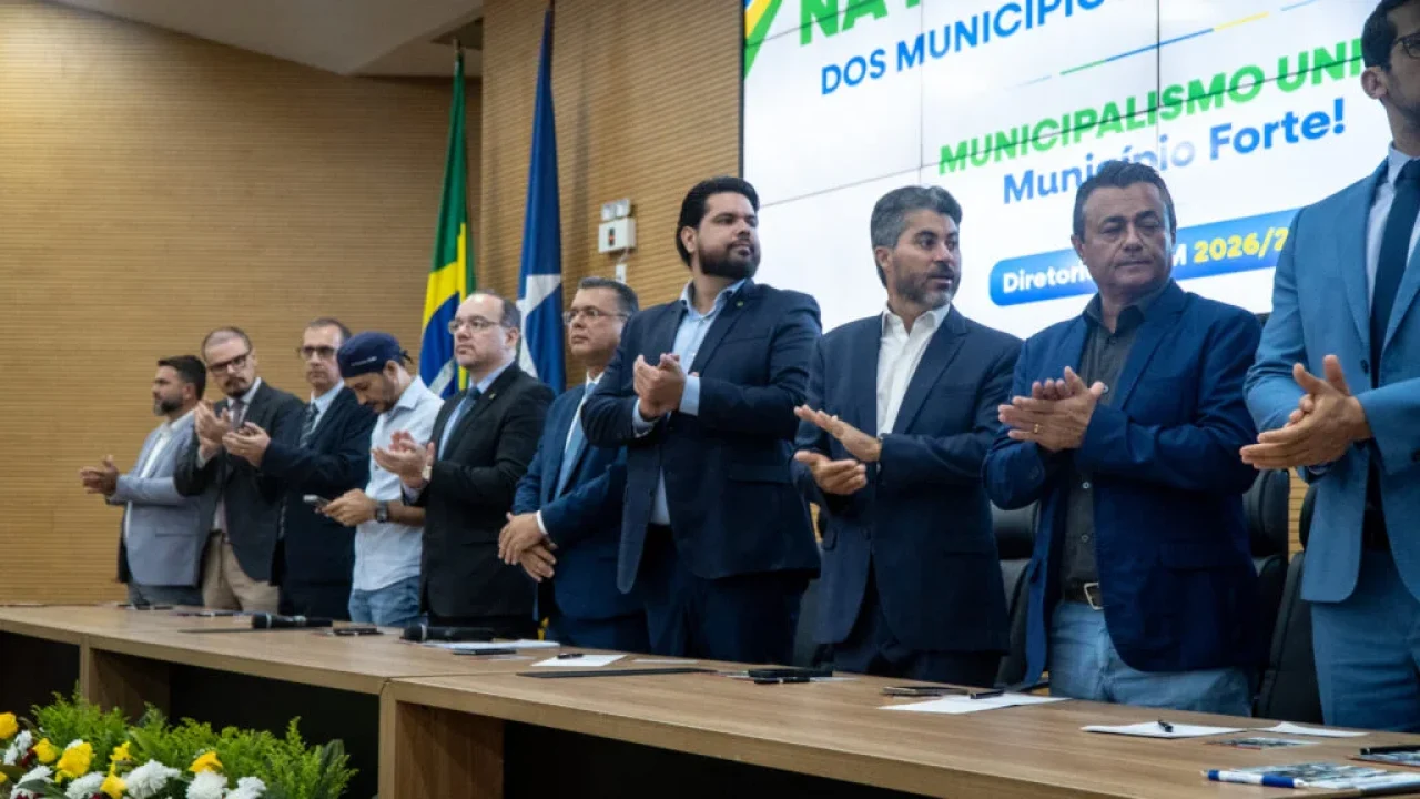 PGE-RO participa da posse da nova diretoria da Associação Rondoniense de Municípios