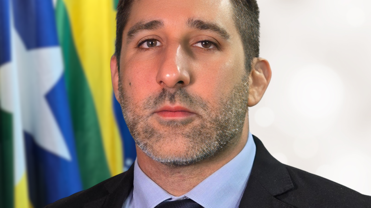 Raynon de Alencar Fortaleza Martiniano de Sousa