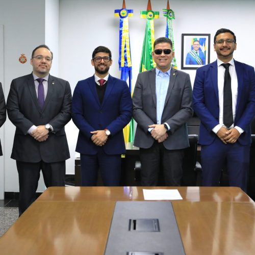 Em ato solene, novo Procurador-Geral do Estado é oficialmente empossado.
