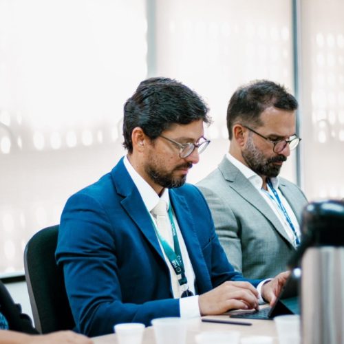 PGE-RO integra reunião no TCE-RO para aperfeiçoar processos de contratação na área da saúde.