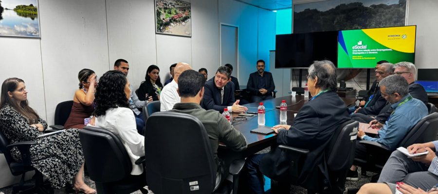 PGE/RO atua em reunião interinstitucional para garantir segurança jurídica na implantação do eSocial.