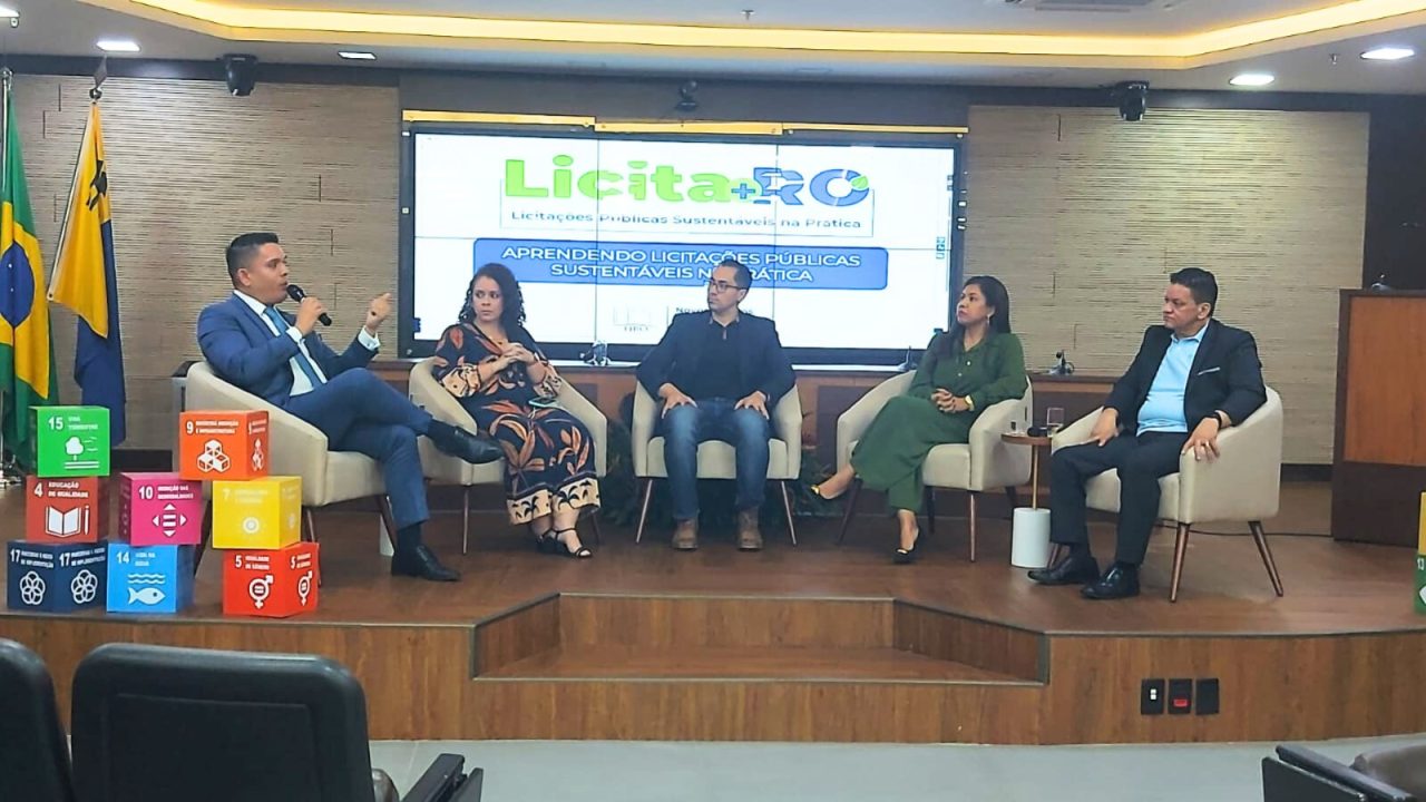 PGE-RO integra debate sobre o futuro das compras governamentais.