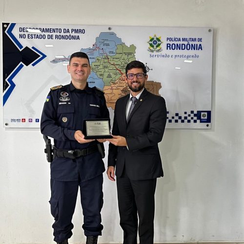 PGE/RO homenageia Polícia Militar por participação na 5ª Conferência.