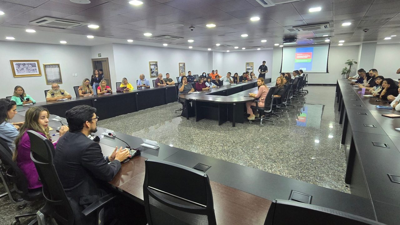 Procurador-Geral ministra palestra sobre Vedações Eleitorais às Assessorias do Executivo