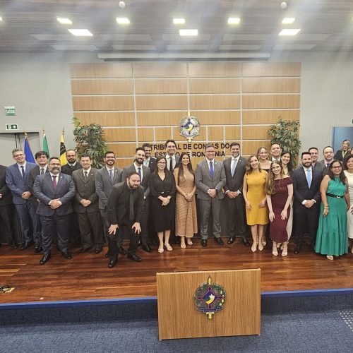 PGE/RO empossa cinco novos Procuradores do Estado de Rondônia em sessão solene