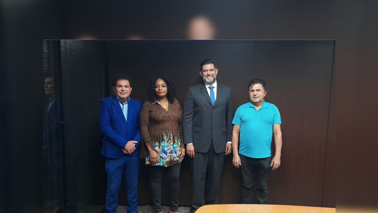 PGE e Sintero tratam de celeridade em análise que beneficiará mais de 6800 servidores.