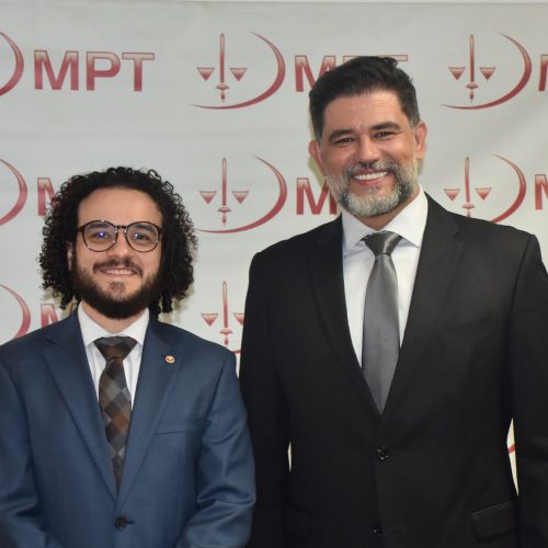PGE presente em posse no MPT