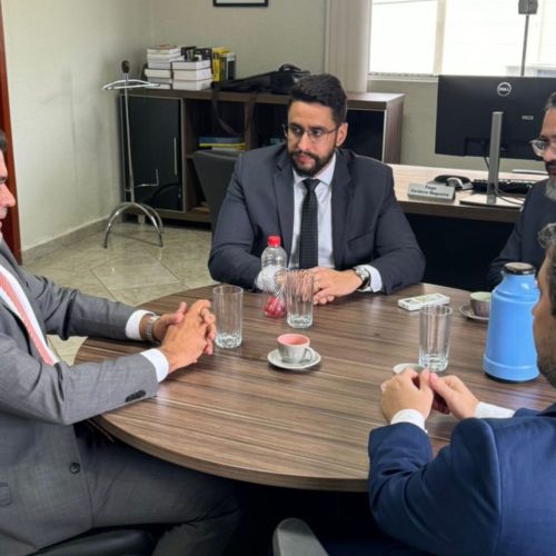 Em visita institucional, PGE/RO e IPERON alinham ações para aprimorar procedimentos previdenciários