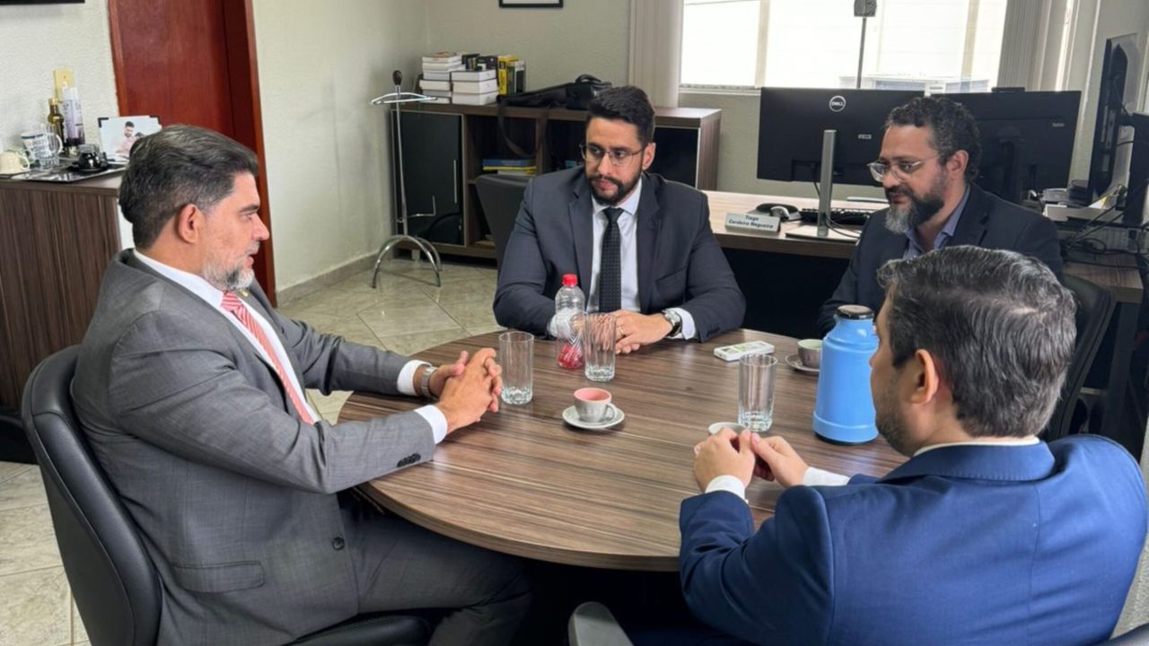 Em visita institucional, PGE/RO e IPERON alinham ações para aprimorar procedimentos previdenciários