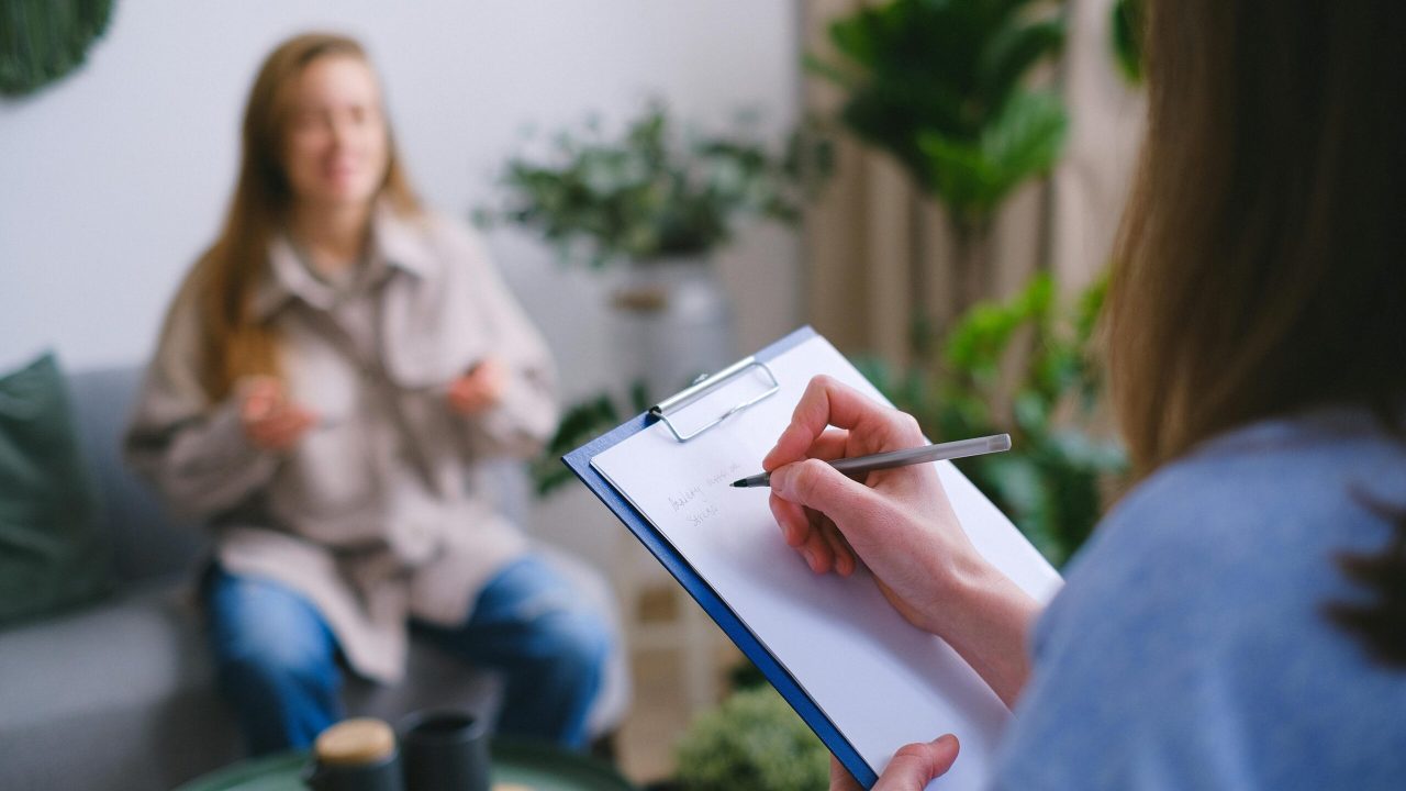 Chamamento público: clínicas de psicologia e psiquiatria