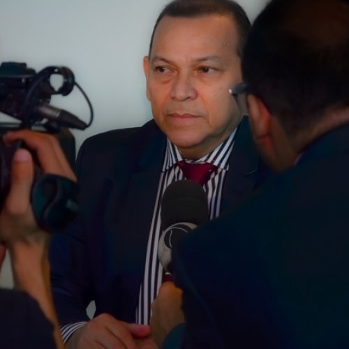 Procurador Geral fala em entrevista a SICTV sobre congresso nacional