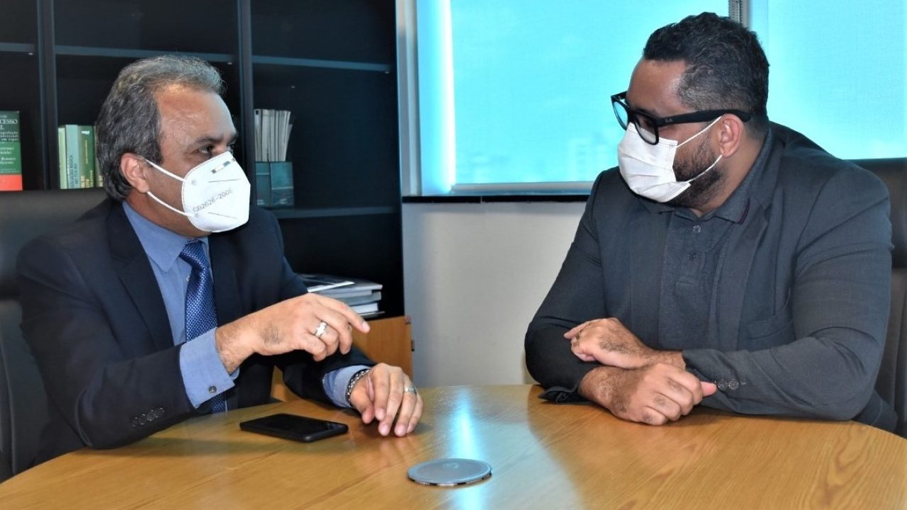 PGE recebe visita institucional de Conselheiro do TCE